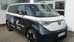 Candyweiß / starlight blue Gebraucht 2022 VW ID. Buzz Pro Van | 49.950 € (Fairer Preis)