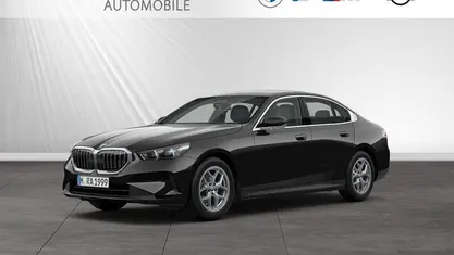 Gebraucht BMW 520 Comfort Edition 208 PS (152 kW) 2025 Limousine