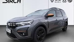 Gebraucht 2024 Dacia Jogger Extreme Van / Kleinbus | 19.990 € (Fairer Preis)