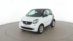 Weiß Gebraucht 2018 Smart ForTwo Coupé Basis Kleinwagen | 10.300 € (Superpreis)