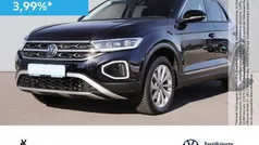 Schwarz Gebraucht 2024 VW T-Roc Style SUV | 28.980 € (Fairer Preis)