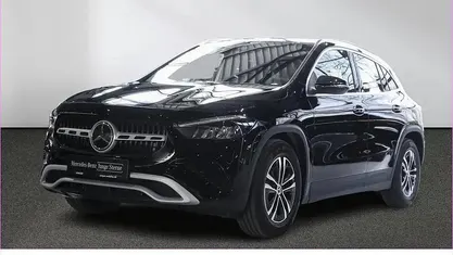 Gebraucht Mercedes GLA200 163 PS (119 kW) 2024 Schwarz SUV
