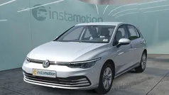 Silber Gebraucht 2021 VW Golf VIII Life Limousine | 18.299 € (Fairer Preis)