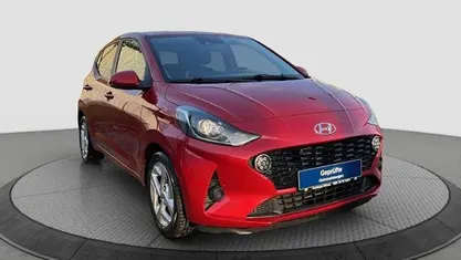 Gebraucht Hyundai i10 Edition 30 67 PS (49 kW) 2021 Kleinwagen