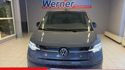 Gebraucht VW Multivan Life 150 PS (110 kW) 2022 Grau Van