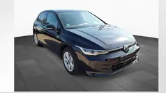 Gebraucht 2024 VW Golf VIII Life Limousine | 27.490 € (Fairer Preis)