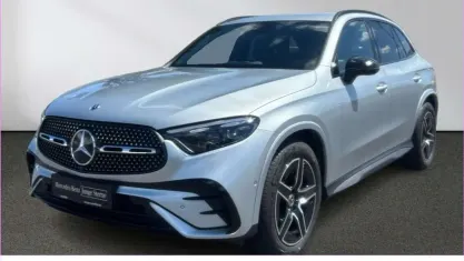 Gebraucht Mercedes GLC200 AMG line 204 PS (150 kW) 2025 Silber SUV