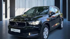 Schwarz Gebraucht 2020 Volvo XC40 Momentum SUV | 25.990 € (Superpreis)