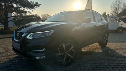 Używany Nissan Qashqai Tekna 116 KM (85 kW) 2018 Czarny SUV