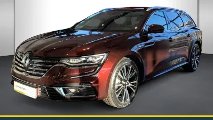 Gebraucht Renault Talisman GrandTour Initiale Paris 158 PS (116 kW) 2022 Rot Kombi