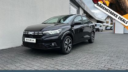 Używany Dacia Logan 90 KM (66 kW) 2024 Czarny Sedan/Limuzyna