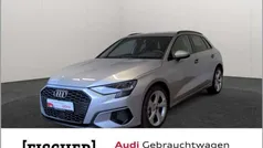 Silber Gebraucht 2024 Audi A3 Sportback Advanced Limousine | 34.876 € (Fairer Preis)