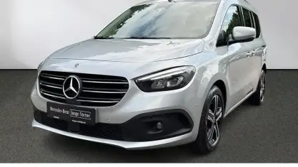 Gebraucht Mercedes T180 Progressive 116 PS (85 kW) 2025 Silber Van / Kleinbus