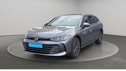 Używany VW Passat Elegance 150 KM (110 kW) 2024 Szary Kombi