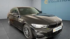 Schwarz Gebraucht 2021 BMW 320 Limousine | 30.049 € (Fairer Preis)