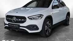 Unilack polarweiß Gebraucht 2021 Mercedes GLA250 Progressive SUV | 31.990 € (Fairer Preis)