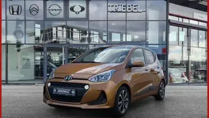 Używany Hyundai i10 Style 87 KM (63 kW) 2018 Pomarańczowy Hatchback