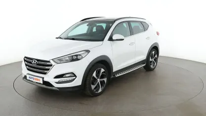 Gebraucht Hyundai Tucson Trend 177 PS (130 kW) 2017 Weiß SUV