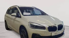 Alpinweiß Gebraucht 2021 BMW 216 Gran Tourer Sport Line Van / Kleinbus | 18.690 € (Fairer Preis)