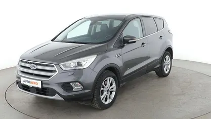 Grau Gebraucht 2018 Ford Kuga Titanium SUV | 15.130 € (Fairer Preis)