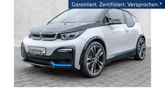 Weiß Gebraucht 2022 BMW i3 Comfort Edition Kleinwagen | 20.995 € (Fairer Preis)