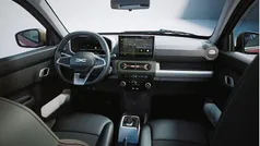 Grün Neu 2025 Dacia Spring Expression Kleinwagen | 15.490 € (Superpreis)