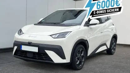 Neu BYD Dolphin Surf Comfort 114 kW (156 PS) 2026 Apricity white Kleinwagen