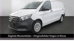 Gebraucht 2024 Mercedes Vito Van / Kleinbus | 34.927 € (Fairer Preis)
