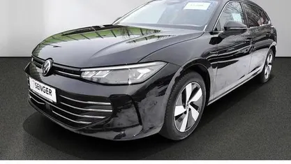 Gebraucht VW Passat Business 150 PS (110 kW) 2025 Kombi