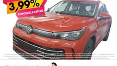 Rot Gebraucht 2024 VW Tiguan Elegance SUV | 38.777 € (Fairer Preis)