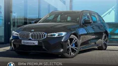 Black sapphire metallic Gebraucht 2024 BMW 320 M Sport Kombi | 44.320 € (Fairer Preis)
