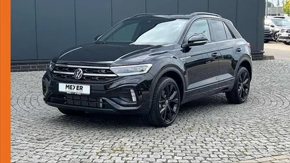 Grenadillschwarz metallic Neu 2025 VW T-Roc Style SUV | 34.689 € (Superpreis)