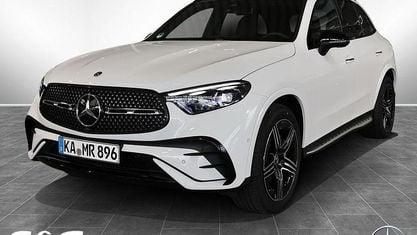 Gebraucht Mercedes GLC220 AMG 197 PS (144 kW) 2026 Unilack polarweiß SUV