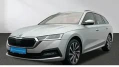 Silber Gebraucht 2022 Skoda Octavia Ambition Kombi | 25.380 € (Fairer Preis)