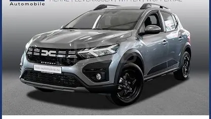 Dolomitgrau (grau) Gebraucht 2025 Dacia Sandero Expression Kleinwagen | 17.333 € (Guter Preis)