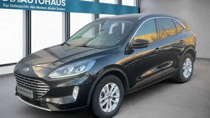 Schwarz Gebraucht 2022 Ford Kuga Titanium SUV | 21.970 € (Guter Preis)