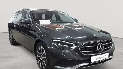 Gebraucht Mercedes E300 Avantgarde 211 PS (155 kW) 2022 Graphitgrau metallic Kombi