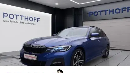Gebraucht BMW 320 M Sport 190 PS (139 kW) 2020 Portimao blau metallic Kombi