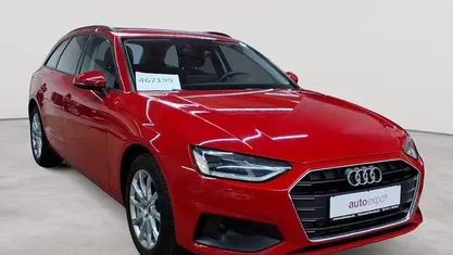 Gebraucht Audi A4 Sport 190 PS (139 kW) 2020 Tangorot metallic Kombi