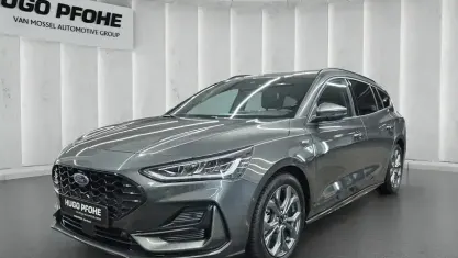 Gebraucht Ford Focus ST-Line X 155 PS (114 kW) 2024 Magnetic metallic Kombi