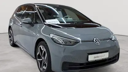 Gebraucht VW ID.3 Pro 150 kW (204 PS) 2022 Mondsteingrau/ dach schwarz Kleinwagen