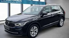 Schwarz Gebraucht 2023 VW Tiguan Active SUV | 29.980 € (Fairer Preis)