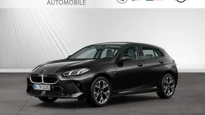 Saphirschwarz metallic Gebraucht 2024 BMW 120 M Sport Kleinwagen | 27.419 € (Fairer Preis)