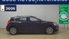 Schwarz Gebraucht 2019 Ford Focus Titanium Limousine | 9.980 €