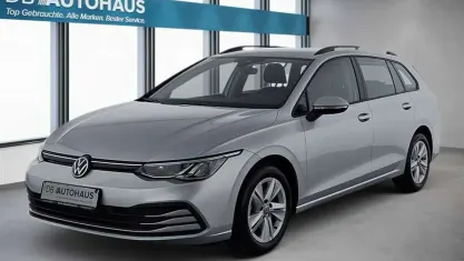 Gebraucht VW Golf VIII Life 110 PS (80 kW) 2023 Silber Kombi