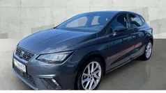 Grau Gebraucht 2024 Seat Ibiza FR-Line Limousine | 17.650 € (Fairer Preis)
