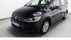 Schwarz Gebraucht 2024 VW Touran Comfortline Van / Kleinbus | 29.980 € (Guter Preis)