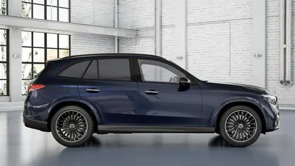 Gebraucht Mercedes GLC300 Night 269 PS (197 kW) 2024 Metalliclack nautikblau metallic SUV