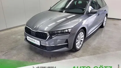 Graphitegrau metallic (metallic) Gebraucht 2024 Skoda Octavia Selection Kombi | 28.290 € (Superpreis)