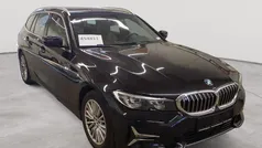 Saphirschwarz metallic Gebraucht 2020 BMW 320 Luxury Line Kombi | 23.990 € (Fairer Preis)